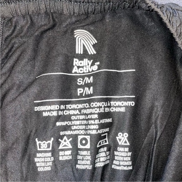 NWOT black athletic shorts - Picture 4 of 4